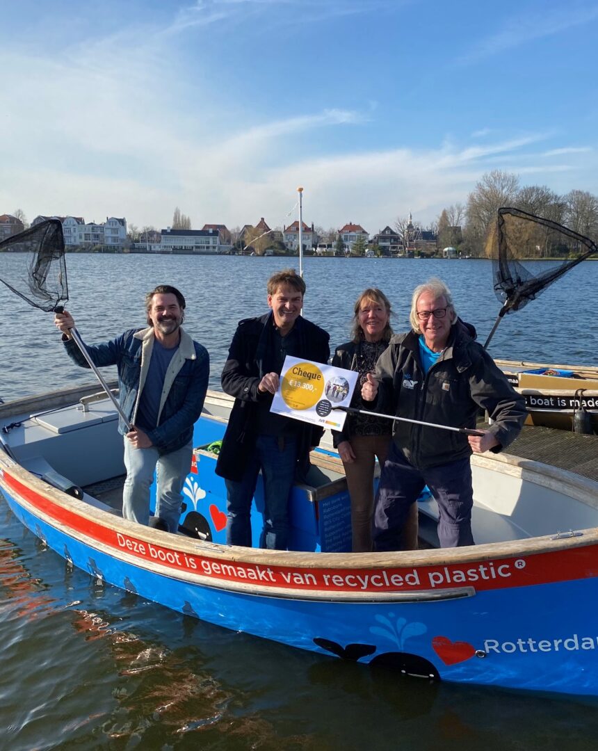 Plastic-Whale-uitreiking_2